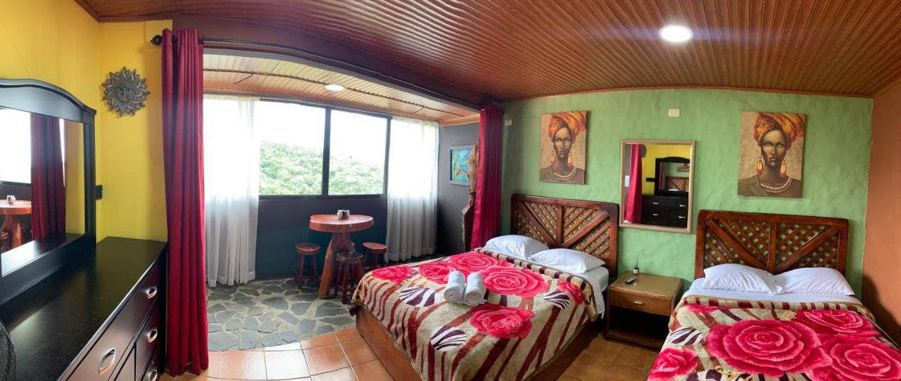 Cabinas Vista Al Golffo Monteverde Екстериор снимка