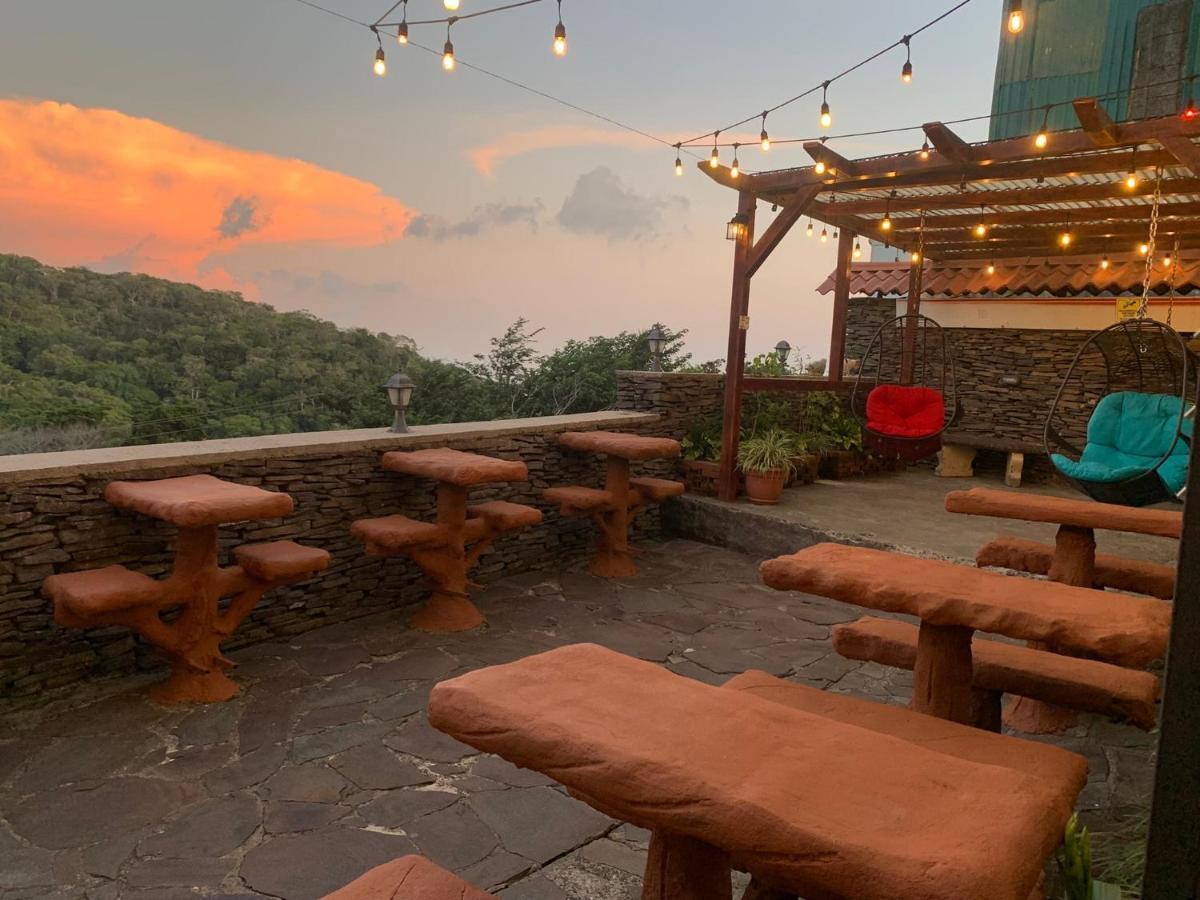Cabinas Vista Al Golffo Monteverde Екстериор снимка